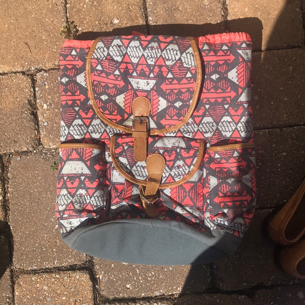 Cute backpack - Picture 2 of 5